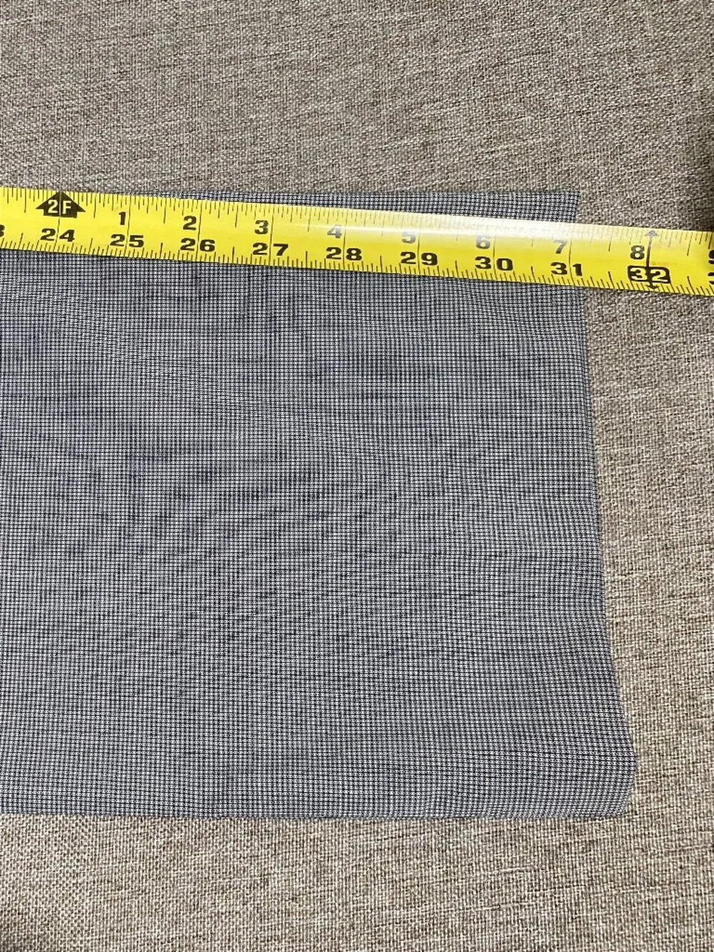 Banana Republic brand banana